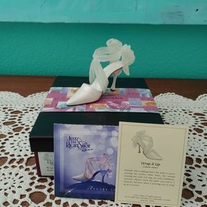 Just The Right Shoe Mini Collectible